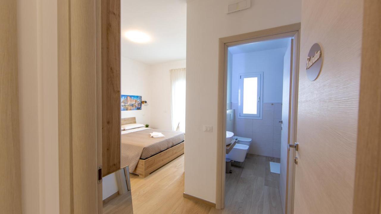 Aria Di Sale Bed & Breakfast Martinsicuro Bagian luar foto