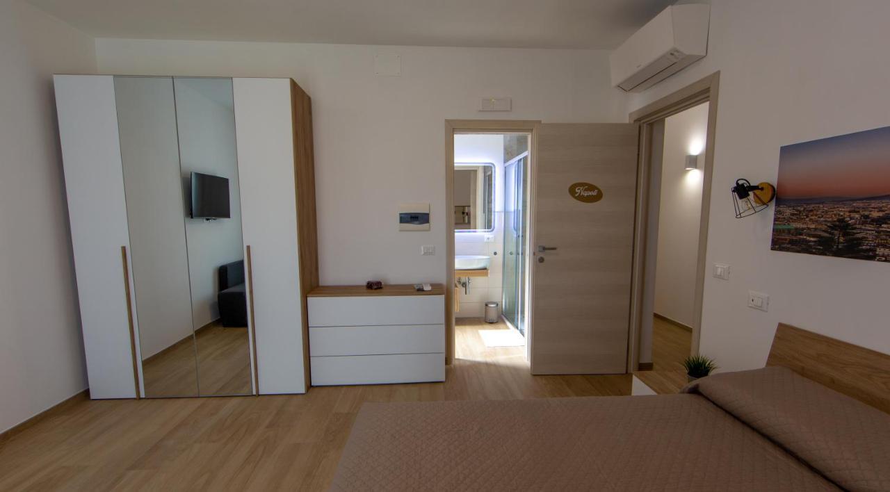 Aria Di Sale Bed & Breakfast Martinsicuro Bagian luar foto