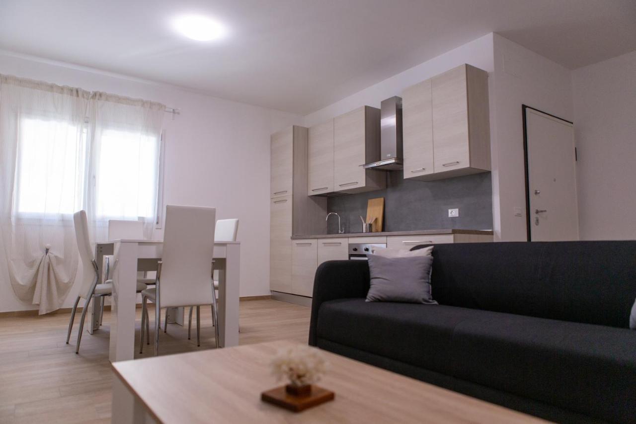 Aria Di Sale Bed & Breakfast Martinsicuro Bagian luar foto
